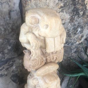 Meet your Posher, Deborah